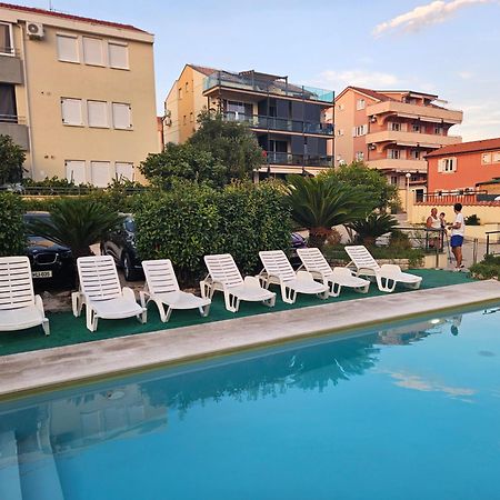 Kristal Paris Resort Novalja Extérieur photo