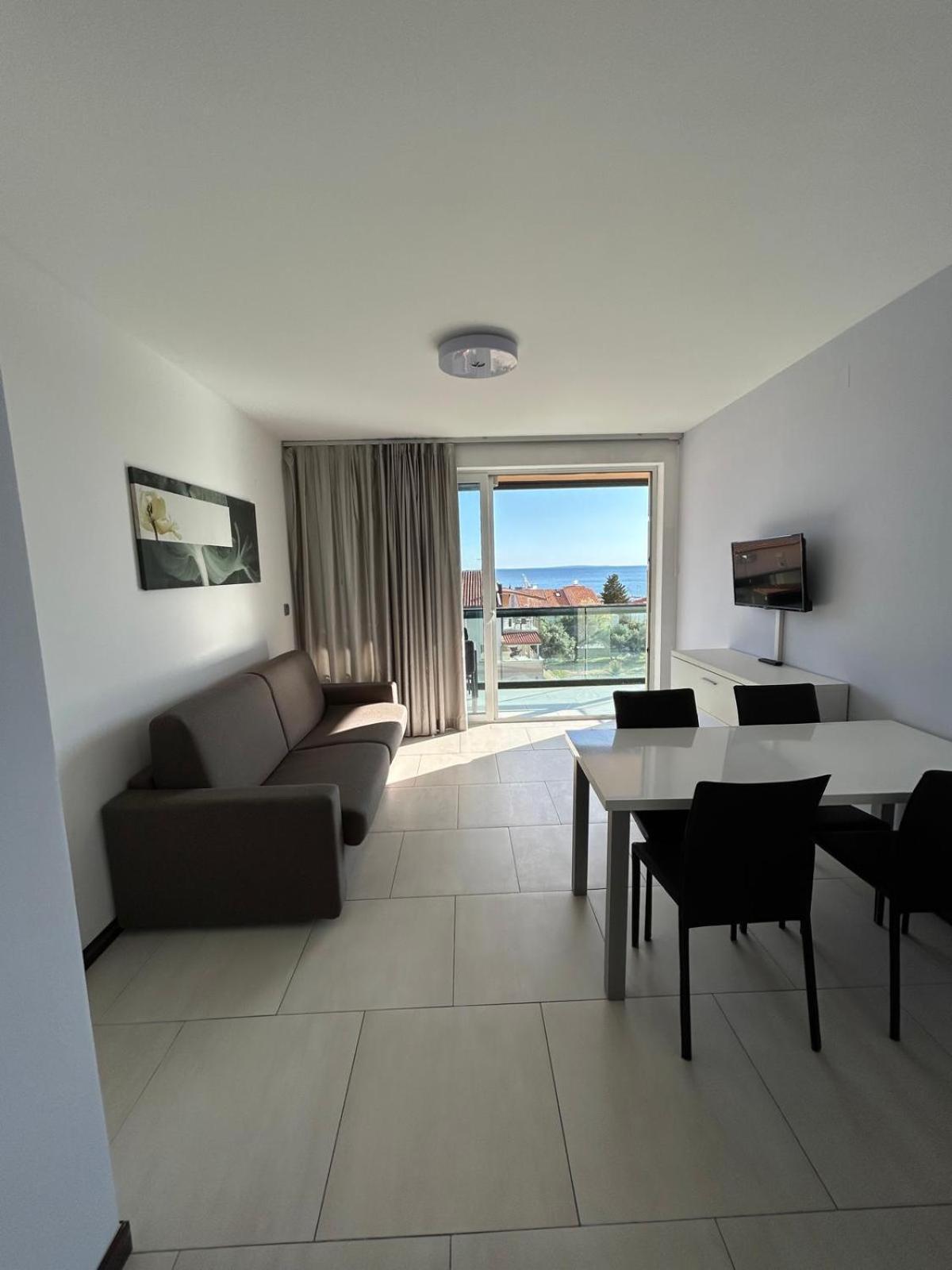 Kristal Paris Resort Novalja Extérieur photo